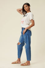 Load image into Gallery viewer, Distressed Slouchy Jean
