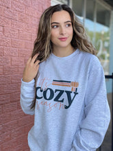 Indlæs billede til gallerivisning It&#39;s Cozy Season! Sweatshirt
