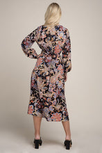 Indlæs billede til gallerivisning Paisley Shirred Dress
