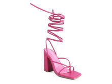 Load image into Gallery viewer, LACE UP BLOCK HEELED SANDAL
