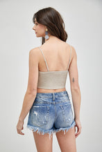 Load image into Gallery viewer, FRONT TIE UP CAMI CROP TOP

