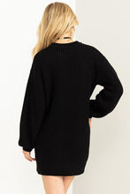 Indlæs billede til gallerivisning Cable-Knit Ribbed Sweater Dress
