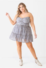 Load image into Gallery viewer, Plus Floral Print Ruched Ruffle Smocked Back Top &amp; High Waist Flare Hem Mini Skirt Set
